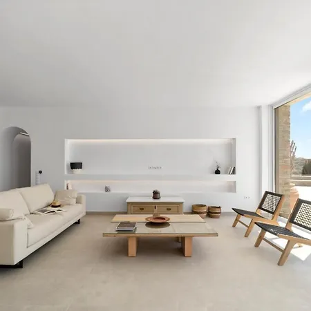 Thalassa, Beachfront, Private Pool & Sunset Views By Explore Andros