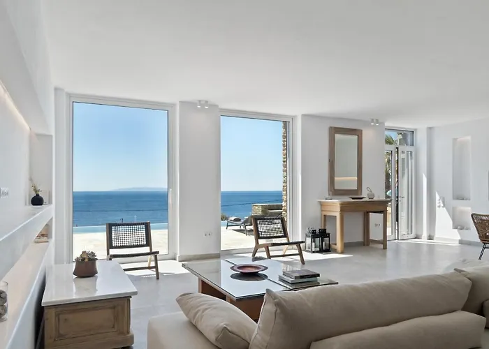 Dom wakacyjny Thalassa, Beachfront, Private Pool & Sunset Views By Explore Andros