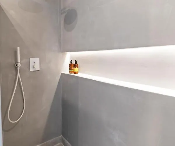 Thalassa, Beachfront, Private Pool & Sunset Views By Explore Andros Dom wakacyjny Batsi