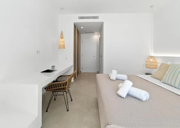 Thalassa, Beachfront, Private Pool & Sunset Views By Explore Andros