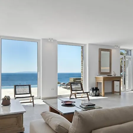 Дом отдыха Thalassa, Beachfront, Private Pool & Sunset Views By Explore Andros