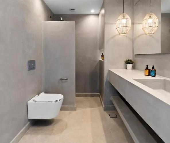 Thalassa, Beachfront, Private Pool & Sunset Views By Explore Andros Nyaraló *